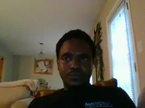 Snapshot of Hugedick0071 chatting on 02.08.25 Hugedick0071 online show from 02.08.25