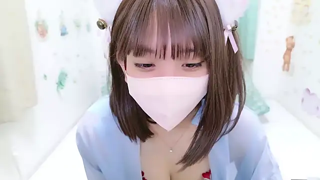 -Yuria- online show from 02.22.25