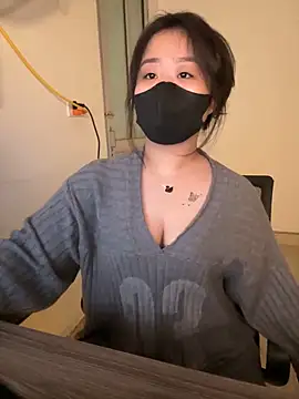 Snapshot of Jenni_nana chatting on 12.29.24 Jenni nana online show from 12.29.24