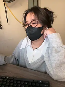 Snapshot of Jenni_nana chatting on 12.31.24 Jenni nana online show from 12.31.24