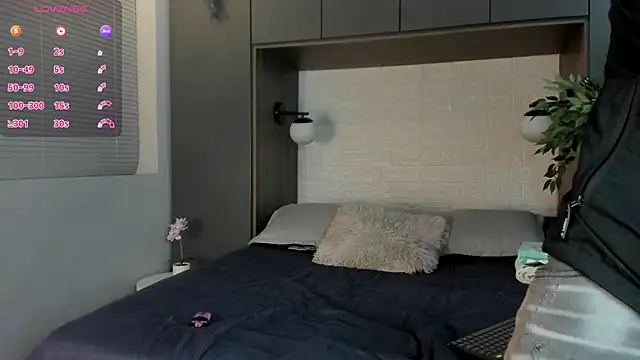 DrakeNeumann online show from 03.08.25