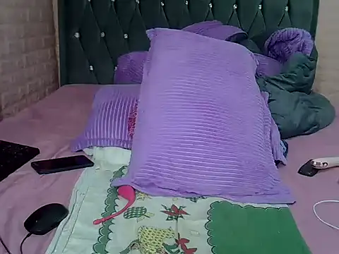 sexybree  online show from 10.27.25