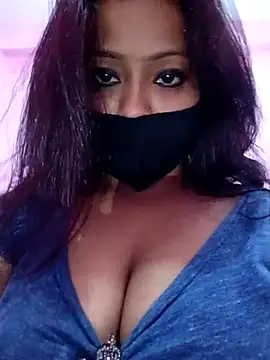 Snapshot of Palak22 chatting on 02.23.25 Palak22 online show from 02.23.25