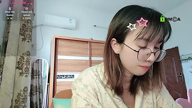 Lili 666 online show from 10.22.25