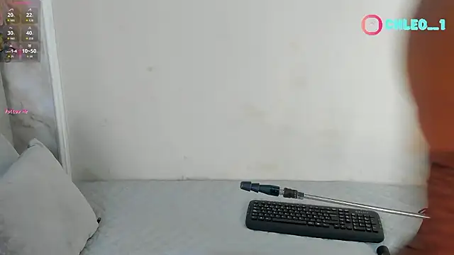 Chleo   online show from 03.25.26