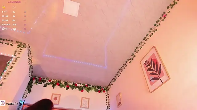 Valeria Thompson1 online show from 11.11.25