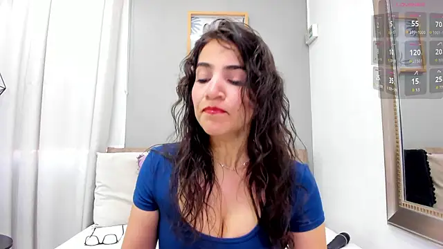 Snapshot of Miranda_doll_ chatting on 07.16.26 Miranda doll online show from 07.16.26