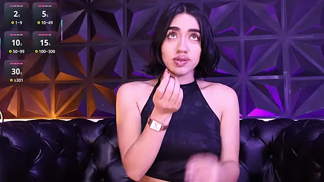 KasiaNoir  online show from 11.17.25