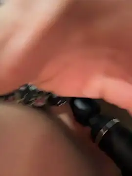 Snapshot of Hornyblond_Bella chatting on 02.19.26 Hornyblond Bella online show from 02.19.26