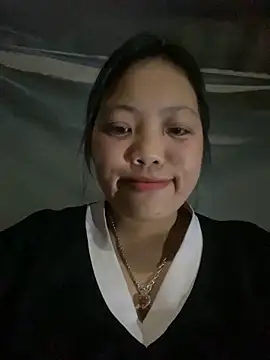 Snapshot of chaomay796xo chatting on 12.21.24 chaomay796xo online show from 12.21.24