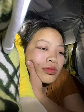 Snapshot of chaomay796xo chatting on 12.28.24 chaomay796xo online show from 12.28.24