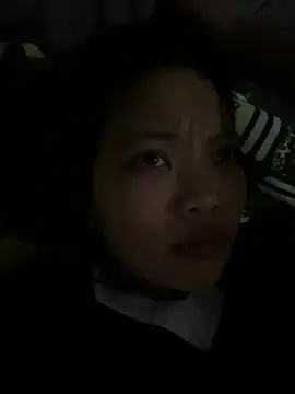 Snapshot of chaomay796xo chatting on 12.31.24 chaomay796xo online show from 12.31.24