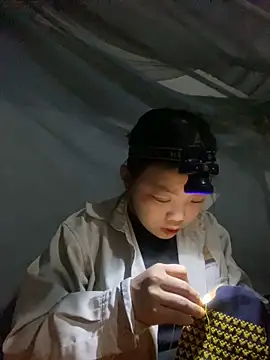 Snapshot of chaomay796xo chatting on 01.15.25 chaomay796xo online show from 01.15.25