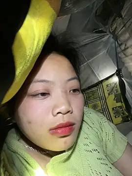 Snapshot of chaomay796xo chatting on 02.21.25 chaomay796xo online show from 02.21.25