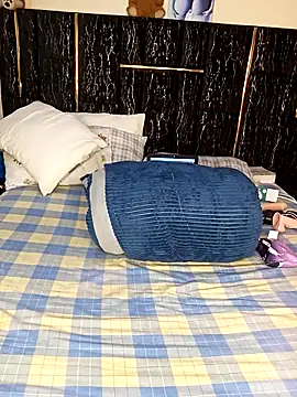 Snapshot of firewaist chatting on 03.20.26 firewaist online show from 03.20.26