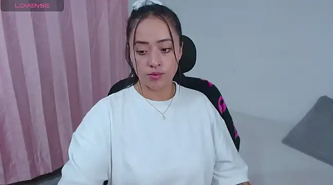 jjulietha95 online show from 03.03.25