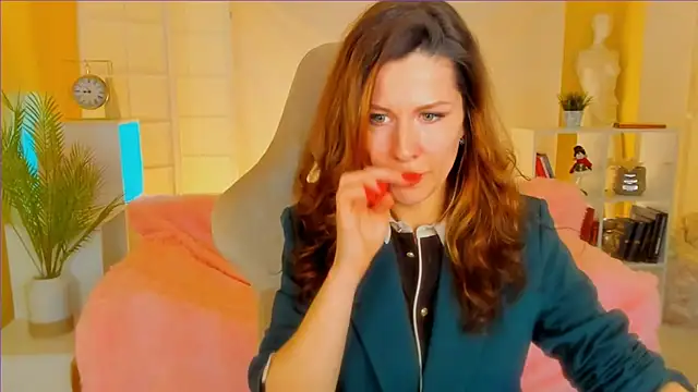 April o Nill online show from 01.27.25