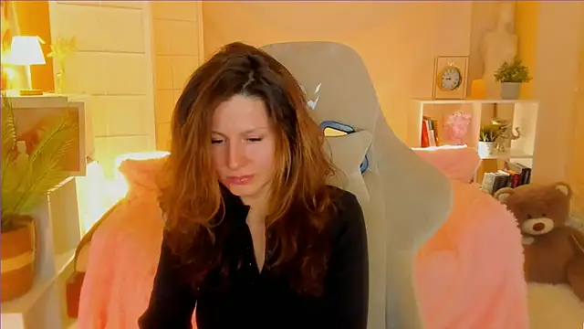 April o Nill online show from 02.13.25