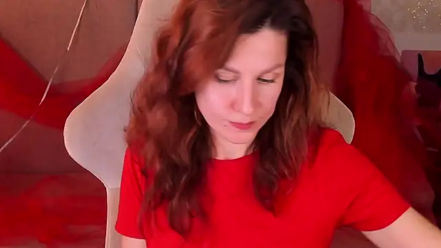 April o Nill online show from 09.16.25