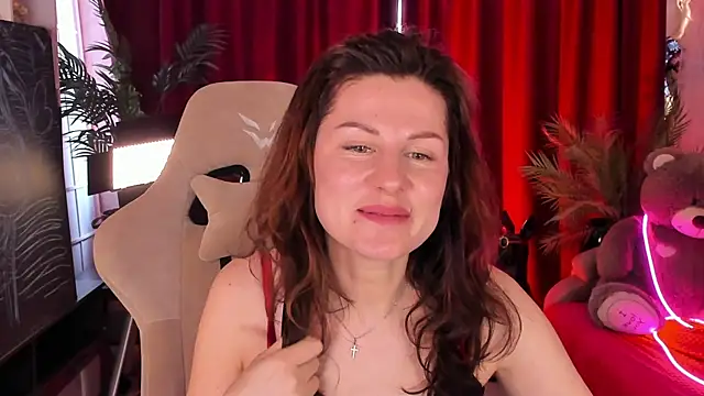 April o Nill online show from 04.14.26