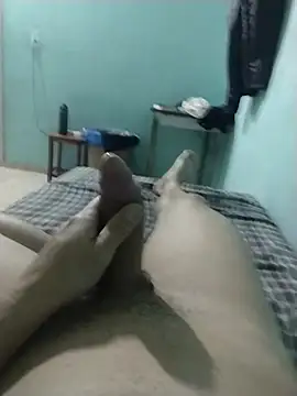 Snapshot of tesaopausao chatting on 02.15.25 tesaopausao online show from 02.15.25