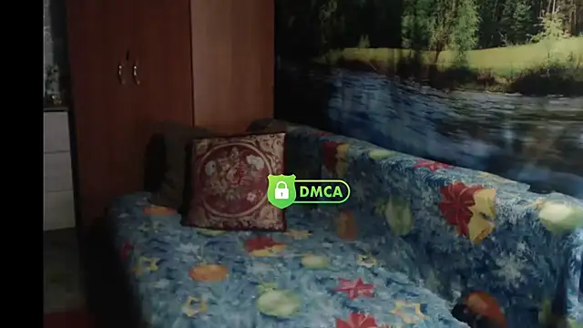 Snapshot of RositaSky chatting on 12.03.24 RositaSky online show from 12.03.24