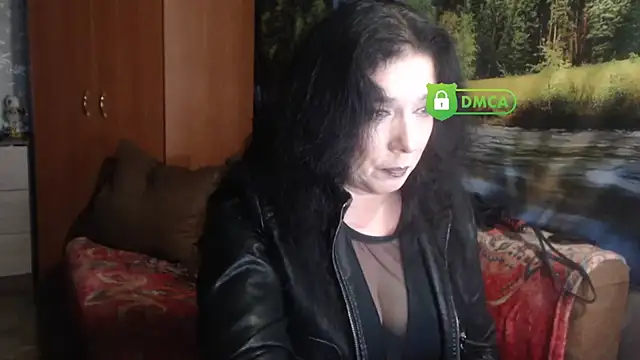 Snapshot of RositaSky chatting on 12.23.24 RositaSky online show from 12.23.24