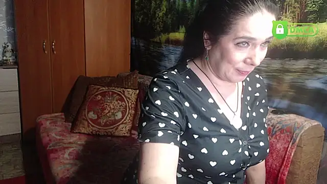 Snapshot of RositaSky chatting on 02.26.25 RositaSky online show from 02.26.25