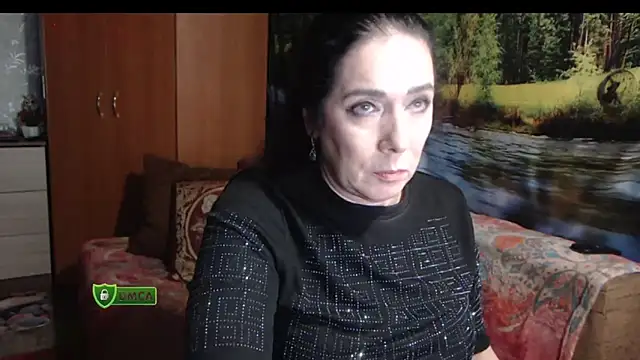 Snapshot of RositaSky chatting on 09.13.25 RositaSky online show from 09.13.25