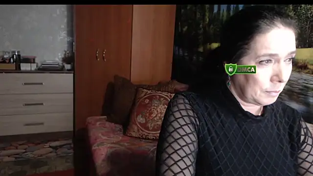 Snapshot of RositaSky chatting on 10.13.25 RositaSky online show from 10.13.25