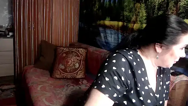 Snapshot of RositaSky chatting on 05.14.26 RositaSky online show from 05.14.26