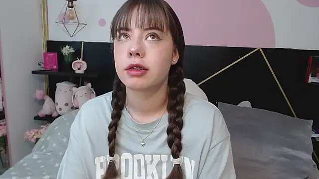 DanniAbbey online show from 11.16.25