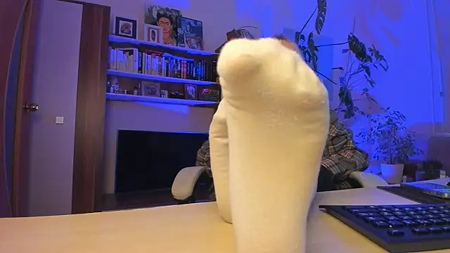 LylithSkye online show from 04.20.26