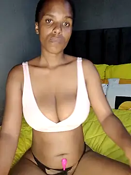 Snapshot of SexySlenderLexy chatting on 02.16.26 SexySlenderLexy online show from 02.16.26