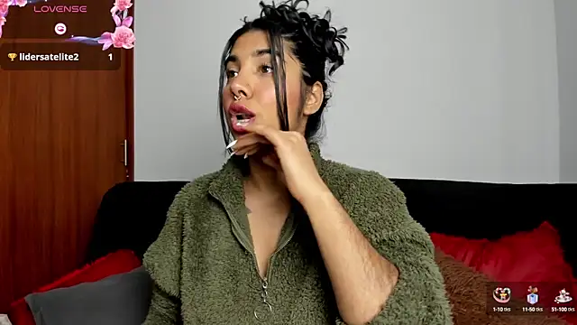 Snapshot of jasmine_bunny_ chatting on 01.23.25 jasmine bunny  online show from 01.23.25