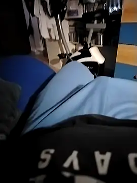 Nikart83 online show from 04.19.26