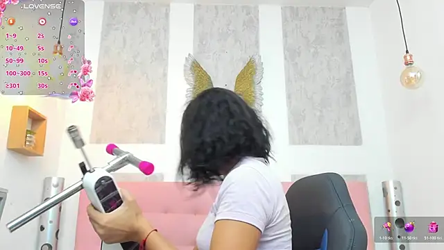 Snapshot of ciara_connor chatting on 04.19.26 ciara connor online show from 04.19.26
