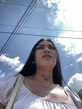 Effy Bonny online show from 01.08.25