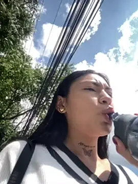 Effy Bonny online show from 01.10.25