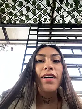 Effy Bonny online show from 01.17.25