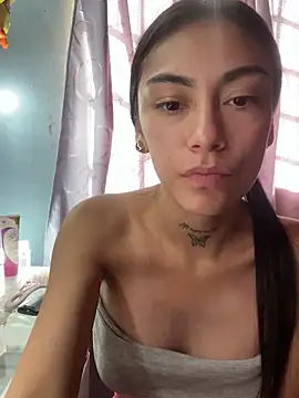 Effy Bonny online show from 01.20.25