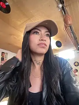 Effy Bonny online show from 01.23.25