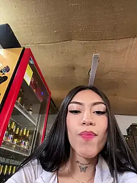 Effy Bonny online show from 01.25.25