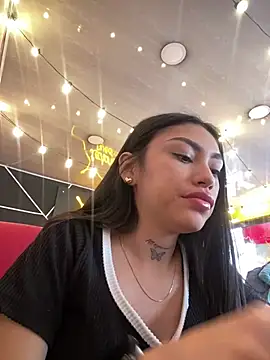 Effy Bonny online show from 01.28.25