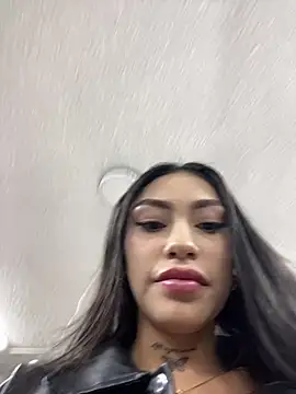 Effy Bonny online show from 02.08.25