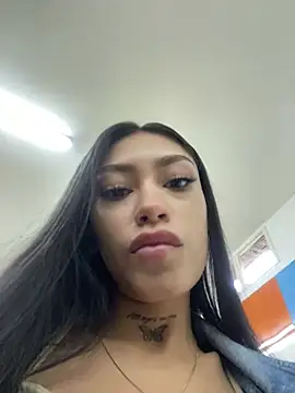 Effy Bonny online show from 02.17.25