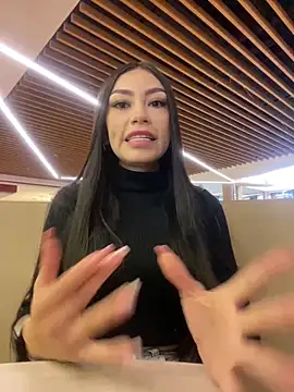 Effy Bonny online show from 03.08.25