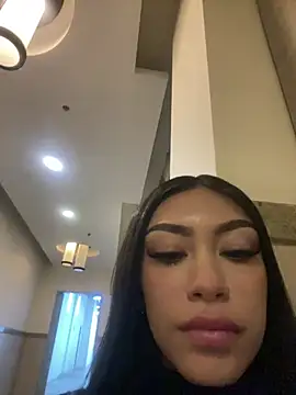 Effy Bonny online show from 03.08.25