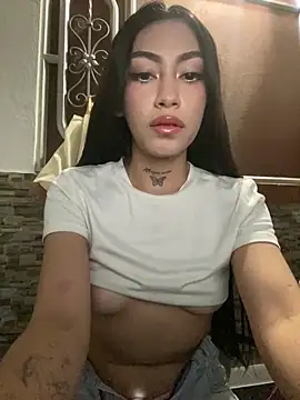 Effy Bonny online show from 09.23.25