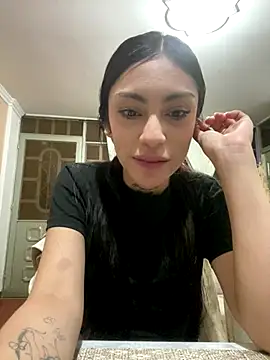 Effy Bonny online show from 10.17.25